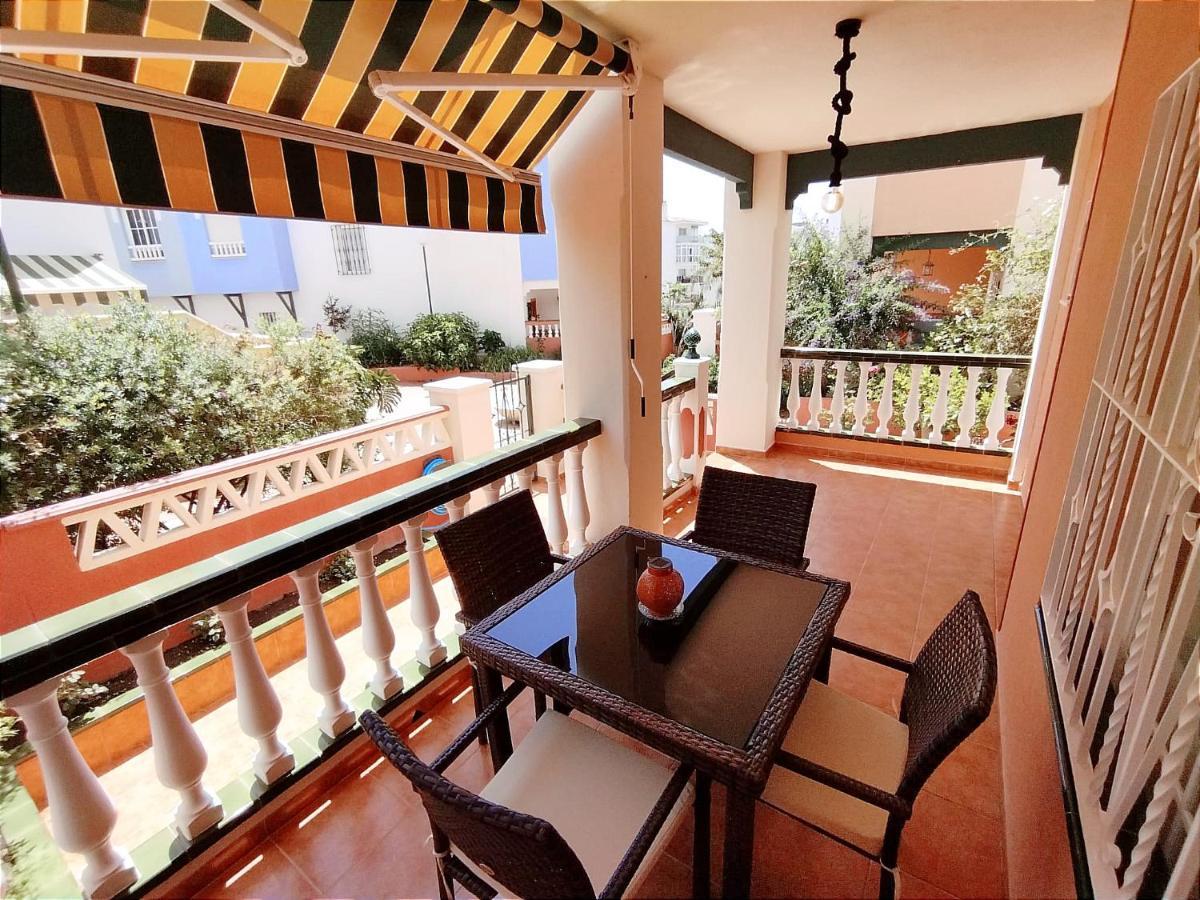 Casa Playa, Terraza Y Garaje Apartman Nerja Kültér fotó