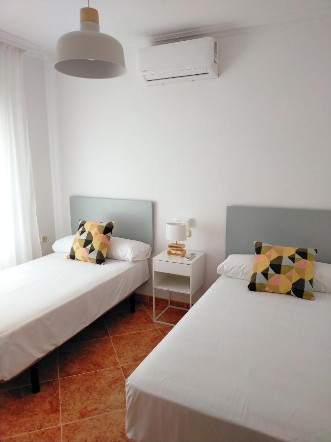 Casa Playa, Terraza Y Garaje Apartman Nerja Kültér fotó