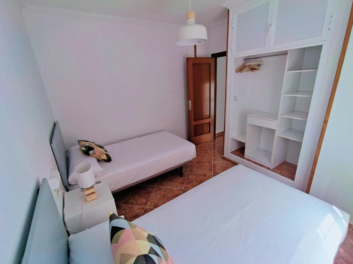Casa Playa, Terraza Y Garaje Apartman Nerja Kültér fotó