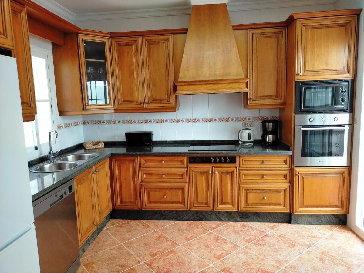 Casa Playa, Terraza Y Garaje Apartman Nerja Kültér fotó