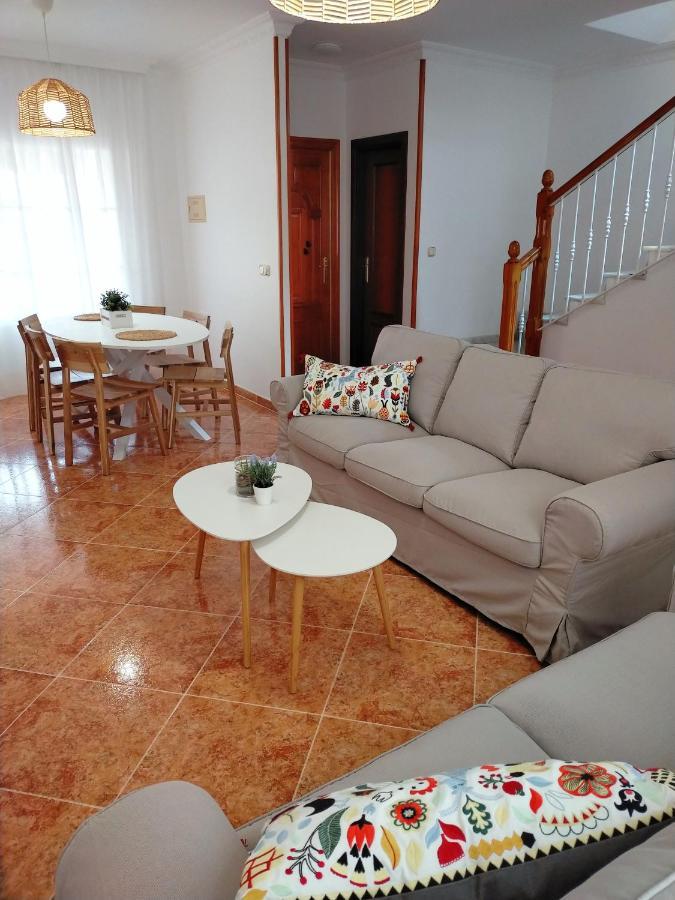Casa Playa, Terraza Y Garaje Apartman Nerja Kültér fotó