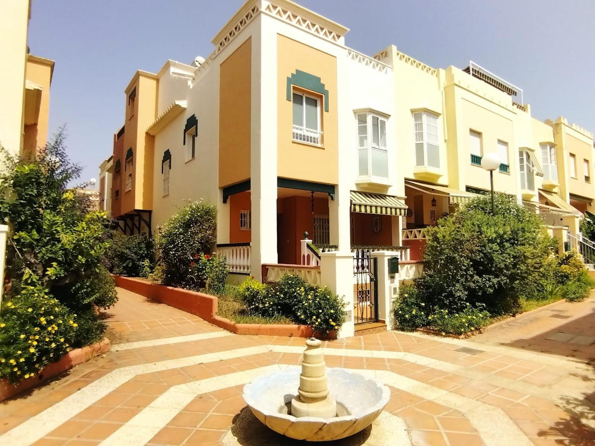 Casa Playa, Terraza Y Garaje Apartman Nerja Kültér fotó